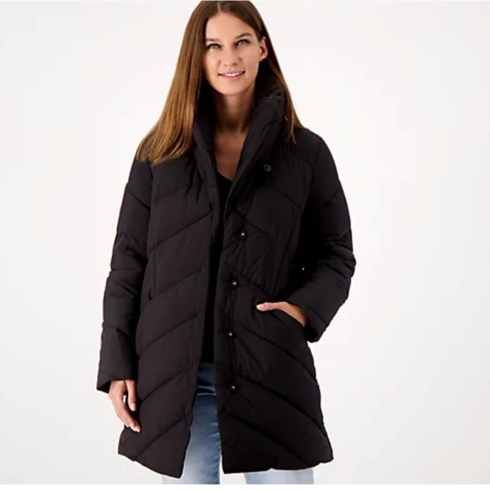 AVAILABLE IN BLACK Dennis Basso Water Resistant Relaxed Fit Puffer Coat, A556116